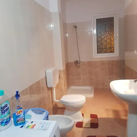 Luxury Seaside With Two Bedrooms 130 Meter *