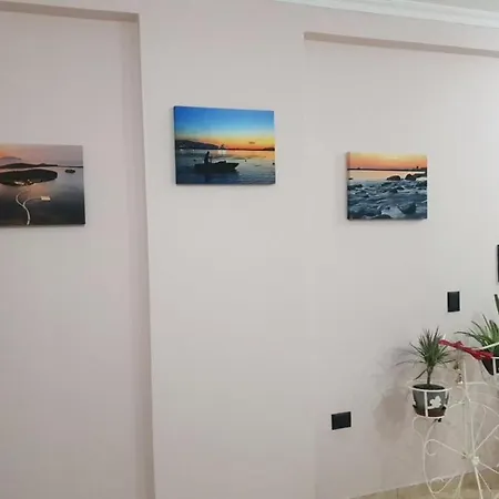Daire Luxury Seaside With Two Bedrooms 130 Meter Avlonya